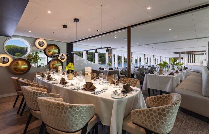 Restaurants, Bars & Cafés on MS Amadeus Cara